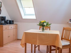 23954156-Ferienwohnung-2-Büsum-300x225-4