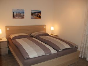 18356058-Ferienwohnung-5-Büsum-300x225-4