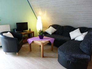 17932965-Ferienwohnung-4-Büsum-300x225-4