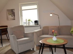 1656064-Ferienwohnung-2-Büsum-300x225-4