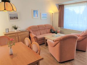 1656307-Ferienwohnung-2-Büsum-300x225-3