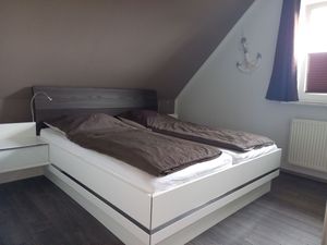 1656373-Ferienwohnung-2-Büsum-300x225-2