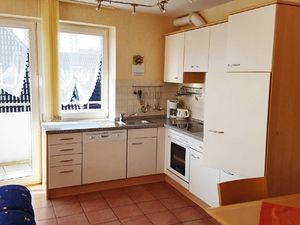 1656451-Ferienwohnung-5-Büsum-300x225-3