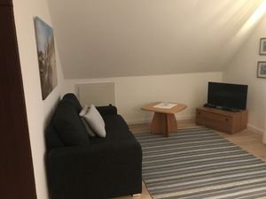 1656193-Ferienwohnung-2-Büsum-300x225-3