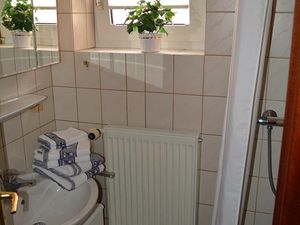 18391034-Ferienwohnung-4-Büsum-300x225-4