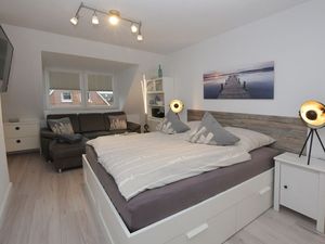 19065686-Ferienwohnung-2-Büsum-300x225-3