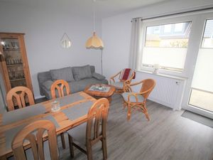 21975333-Ferienwohnung-4-Büsum-300x225-3