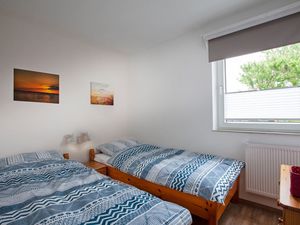 21975333-Ferienwohnung-4-Büsum-300x225-5