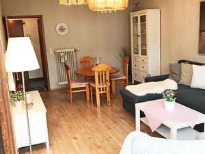 19450591-Ferienwohnung-4-Büsum-300x225-5