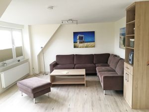 1656465-Ferienwohnung-7-Büsum-300x225-1