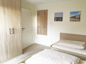 1656465-Ferienwohnung-7-Büsum-300x225-4