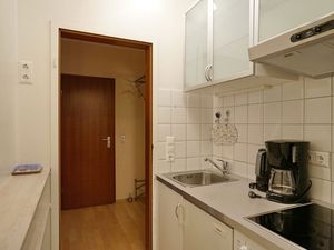 24022174-Ferienwohnung-3-Büsum-300x225-5