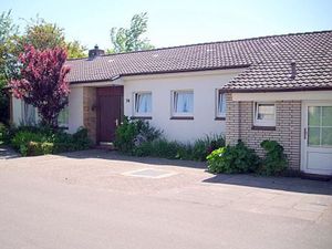 18138786-Ferienwohnung-4-Büsum-300x225-1