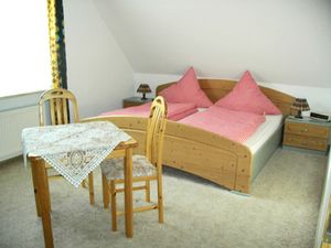 18139704-Ferienwohnung-4-Büsum-300x225-5