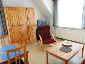 18139226-Ferienwohnung-4-Büsum-300x225-3