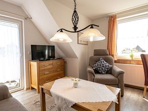 18710989-Ferienwohnung-3-Büsum-300x225-5