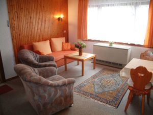 24006803-Ferienwohnung-4-Büsum-300x225-2