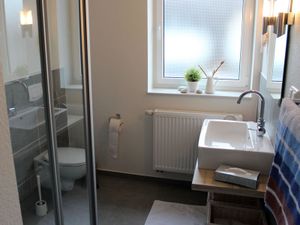 18138193-Ferienwohnung-2-Büsum-300x225-5