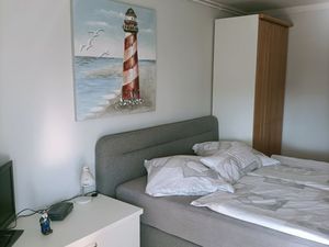 23367217-Ferienwohnung-3-Büsum-300x225-5