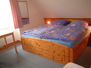 24008739-Ferienwohnung-5-Büsum-300x225-4