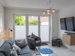 24006958-Ferienwohnung-8-Büsum-300x225-4