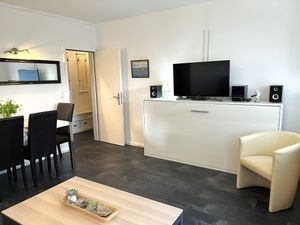 24028987-Ferienwohnung-3-Büsum-300x225-5