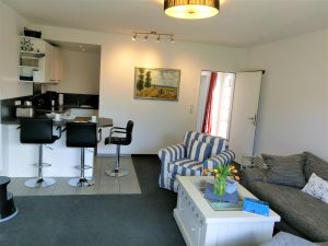 24029005-Ferienwohnung-3-Büsum-300x225-4