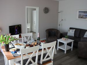 24029078-Ferienwohnung-4-Büsum-300x225-0