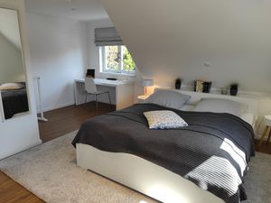 23965329-Ferienwohnung-2-Büsum-300x225-1