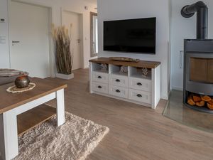 23965614-Ferienwohnung-4-Büsum-300x225-2