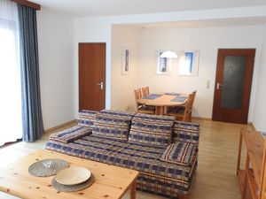 18138269-Ferienwohnung-6-Büsum-300x225-4