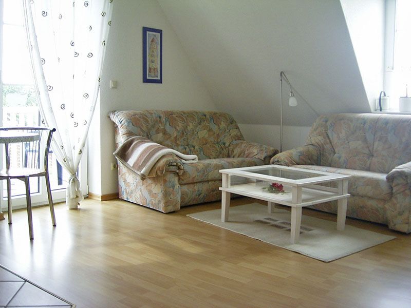 1656331-Ferienwohnung-2-Büsumer Deichhausen-800x600-2