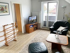 19025352-Ferienwohnung-4-Büsumer Deichhausen-300x225-3