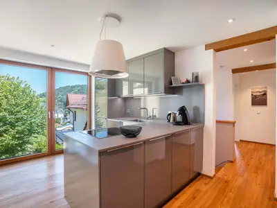 KITCHEN, INSIDE