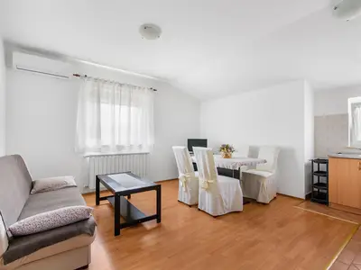 Ferienwohnung für 3 Personen (50 m²) in Buici 1/10