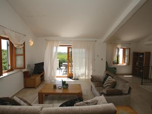 23709087-Ferienwohnung-5-Buje-300x225-1