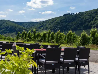 Außensitzplatz Vinothek