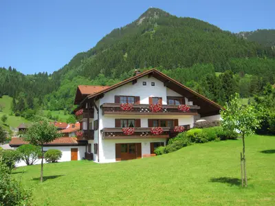 Unser Haus im Sommer