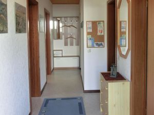 24060860-Ferienwohnung-2-Burgen (Mayen-Koblenz)-300x225-5