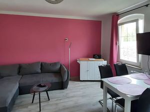 23783255-Ferienwohnung-4-Burgk-300x225-1