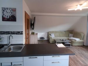 23783256-Ferienwohnung-4-Burgk-300x225-1