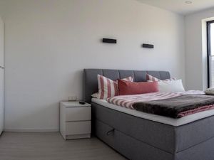 22766689-Ferienwohnung-5-Burgwald-300x225-2