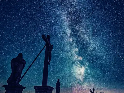 Sehenswürdigkeit Kreuzberg Sternenhimmel