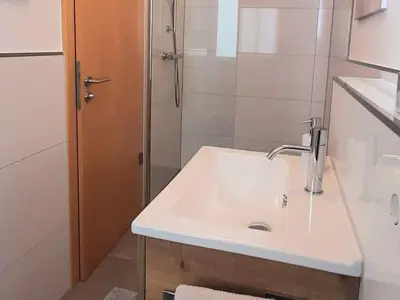 Bad mit Dusche