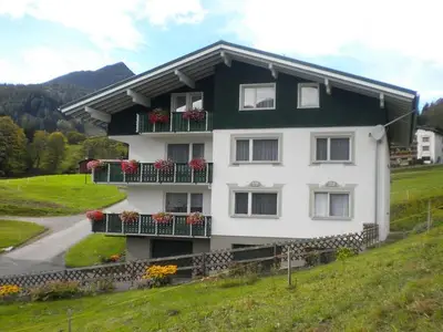 Ferienwohnung für 10 Personen (80 m²) in Bürserberg 4/10