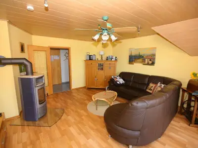 Wohnzimmer mit Kaminofen