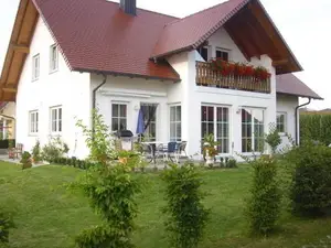 Ferienwohnung für 5 Personen (95 m²) in Burtenbach