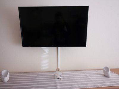 Flat TV