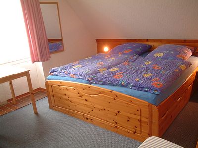 Schlafzimmer 2