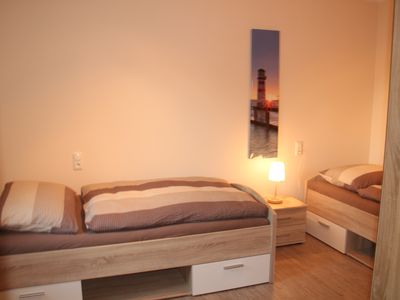 2. Schlafzimmer